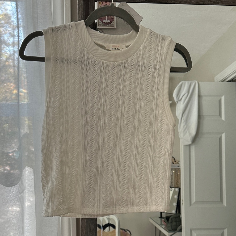 URBAN Romantics Cream Textured Tank Top